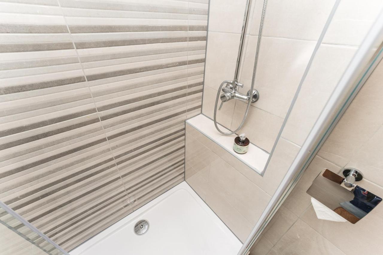 Apartman Evita 扎达尔 外观 照片