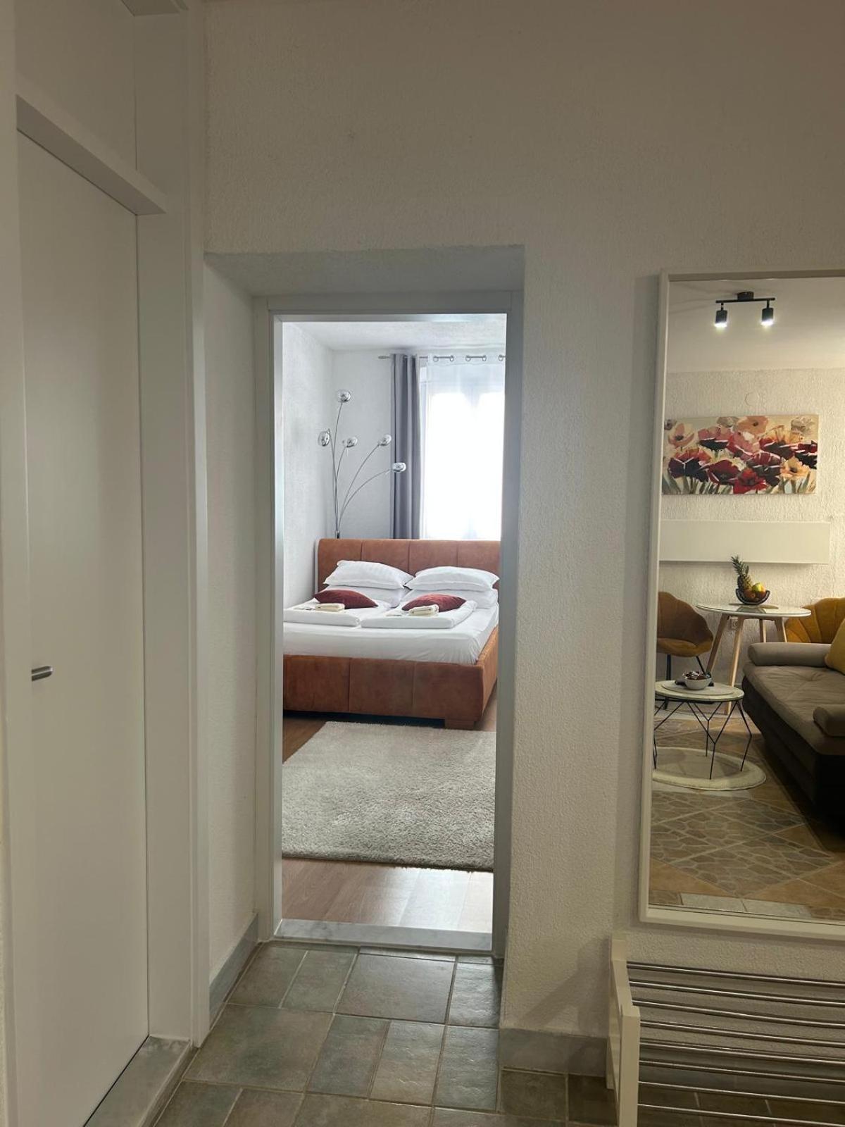 Apartman Evita 扎达尔 外观 照片